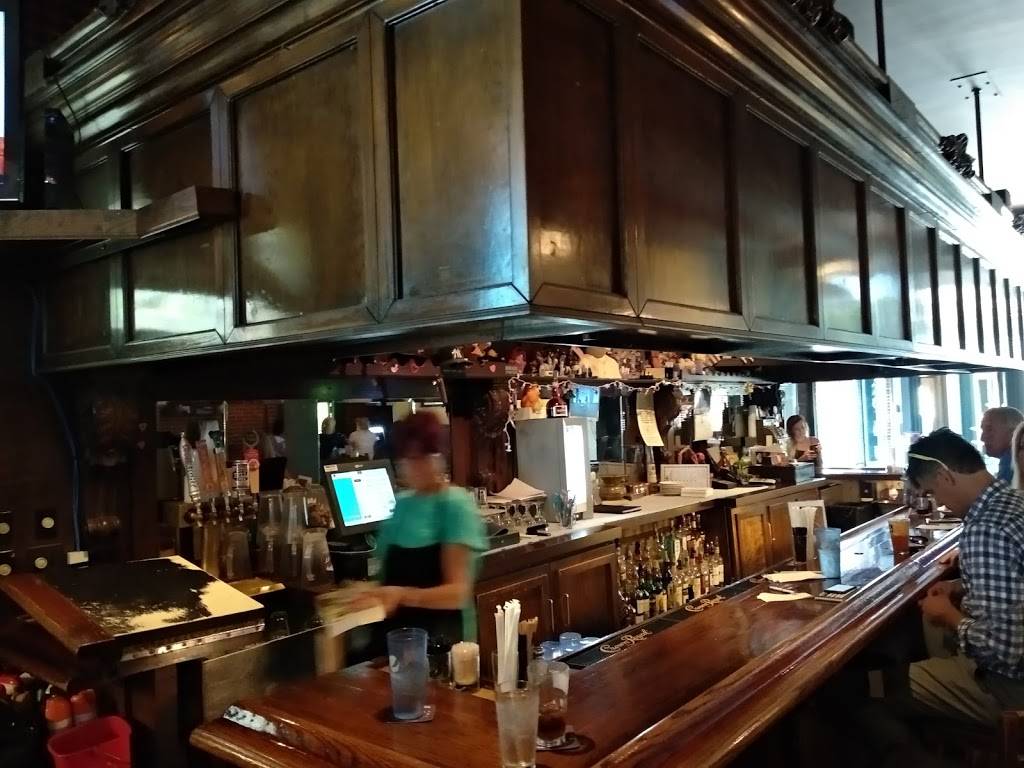 The Original Brooklyns | restaurant | 2644 W Colfax Ave, Denver, CO 80204, USA | 3035723999 OR +1 303-572-3999