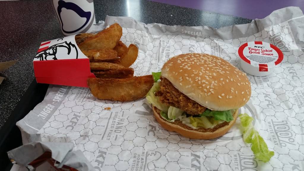 KFC | restaurant | 5211 De Zavala Rd, San Antonio, TX 78249, USA | 2105910696 OR +1 210-591-0696