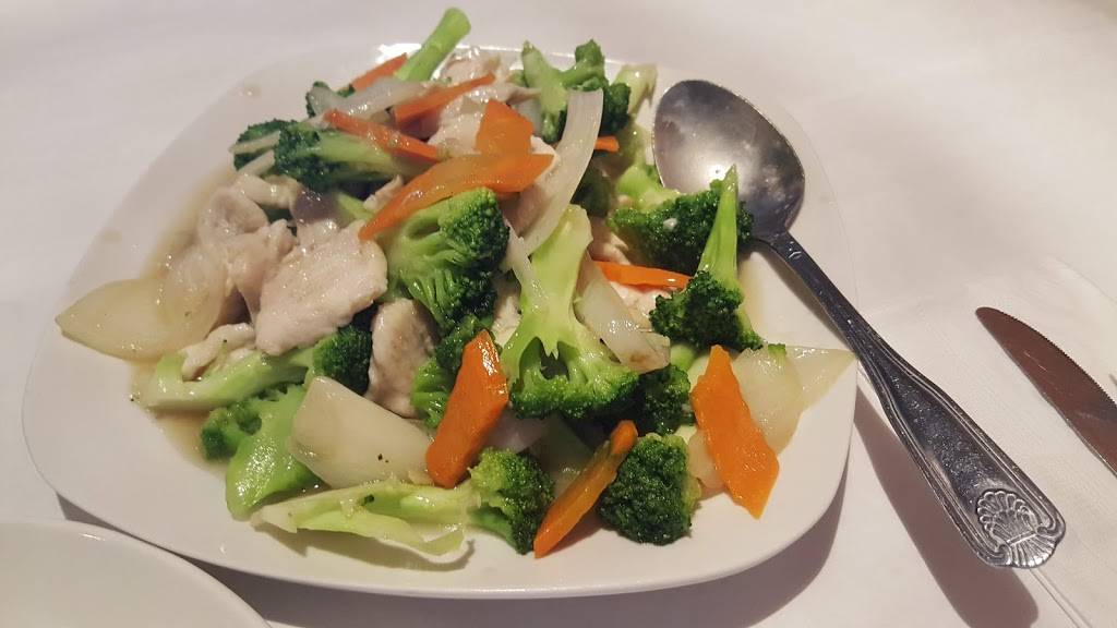 Wus Chinese Cuisine | restaurant | 756 E Schaumburg Rd, Schaumburg, IL 60194, USA | 8472787927 OR +1 847-278-7927