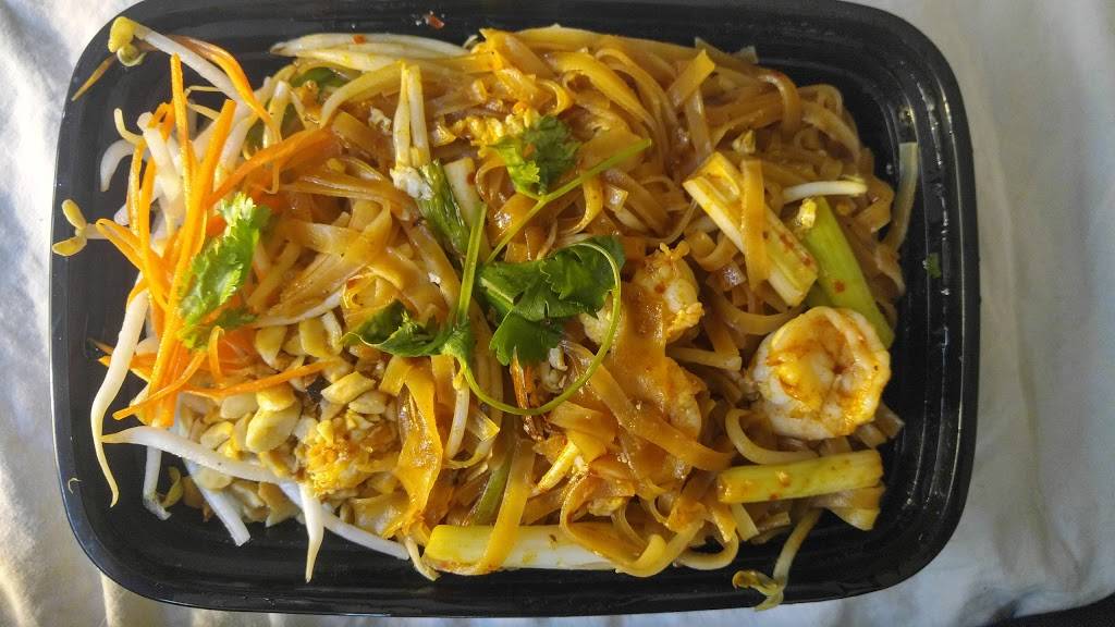 Kozy Korner Thai Food | restaurant | 2607, 213, W Wilson Ave, Glendale, CA 91203, USA | 8182426608 OR +1 818-242-6608