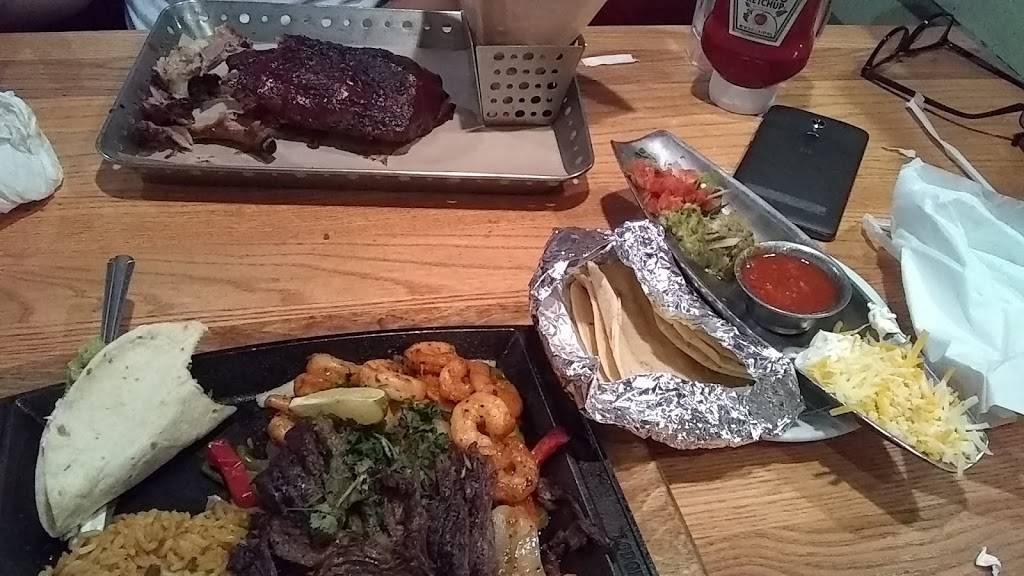 Chilis Grill & Bar | meal takeaway | 2610, 9720 Ridgeland Ave, Chicago Ridge, IL 60415, USA | 7084249866 OR +1 708-424-9866