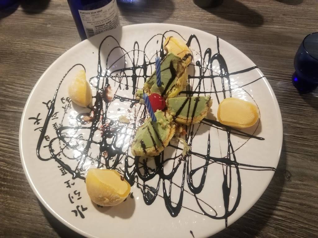 Doko Sushi | restaurant | 18406 Ventura Blvd, Tarzana, CA 91356, USA | 8185783655 OR +1 818-578-3655