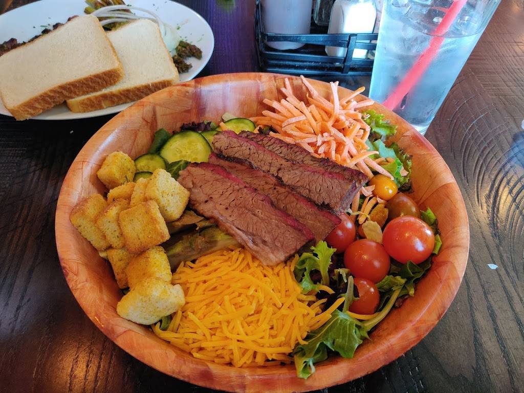 Smoke BBQ Brew Venue | restaurant | 1170 E Commerce St, San Antonio, TX 78205, USA | 2102539919 OR +1 210-253-9919