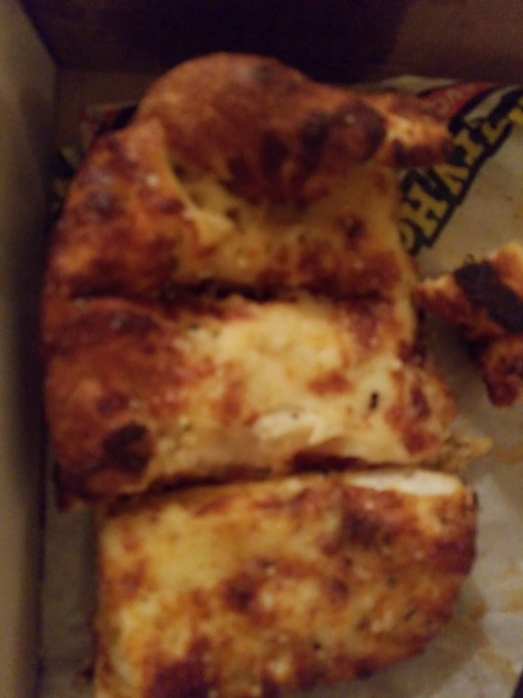 Hungry Howies Pizza | meal delivery | 21222 Mariner Pl, Lutz, FL 33549, USA | 8139499393 OR +1 813-949-9393