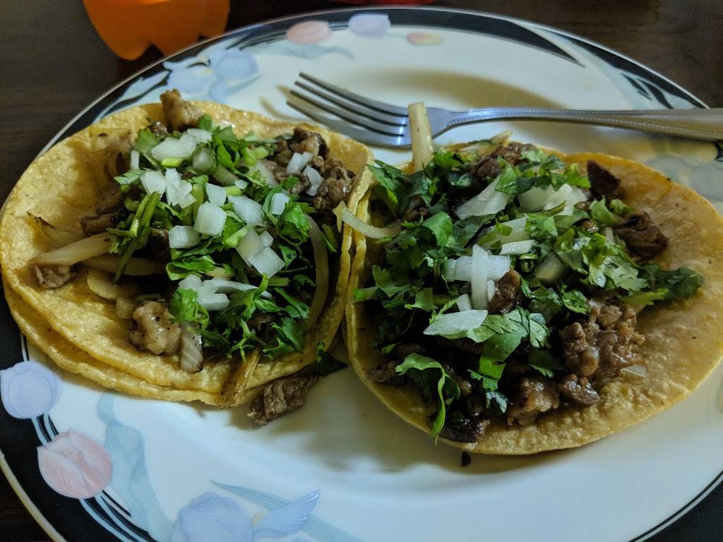 El Potosi | restaurant | 3710 N Elston Ave, Chicago, IL 60618, USA | 7734632517 OR +1 773-463-2517