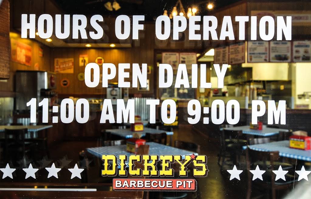 Dickeys Barbecue Pit | restaurant | 3807 E Broad St, Mansfield, TX 76063, USA | 6824008600 OR +1 682-400-8600