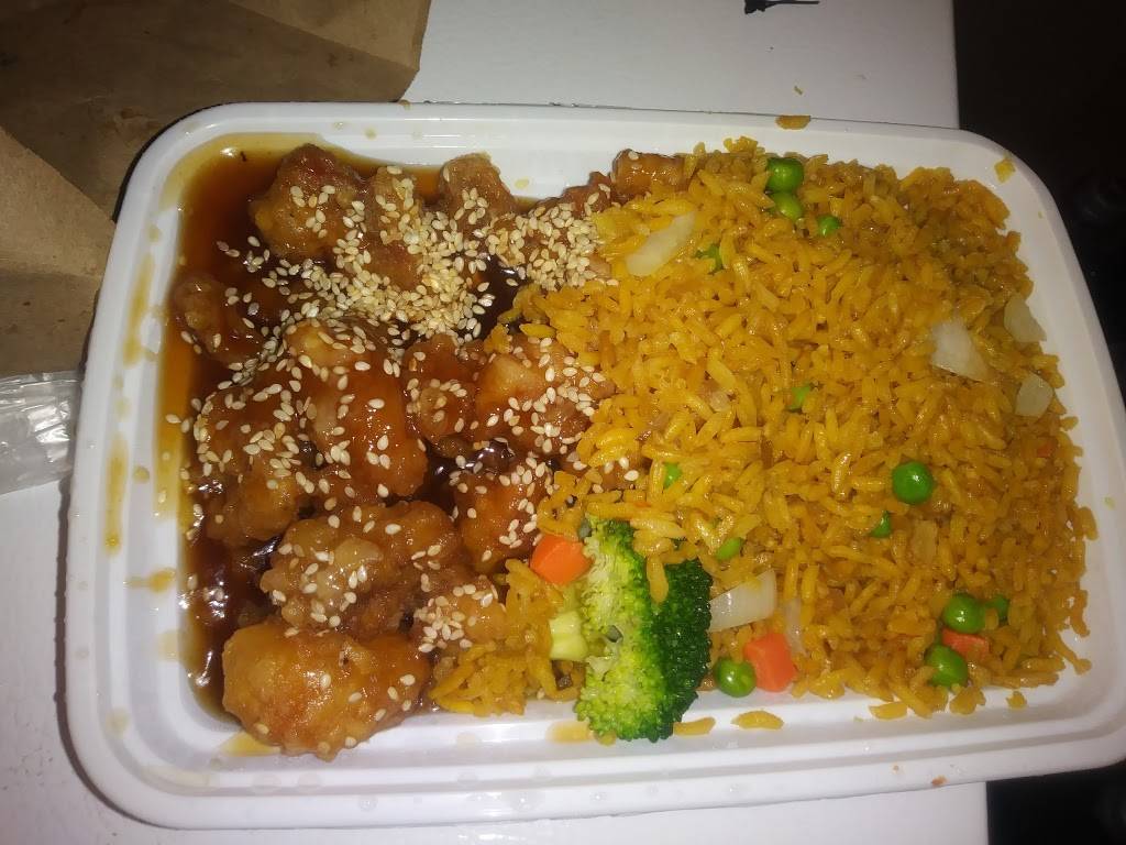 China King Chinese Restaurant | restaurant | 327 E Gay St, West Chester, PA 19380, USA | 6106928383 OR +1 610-692-8383