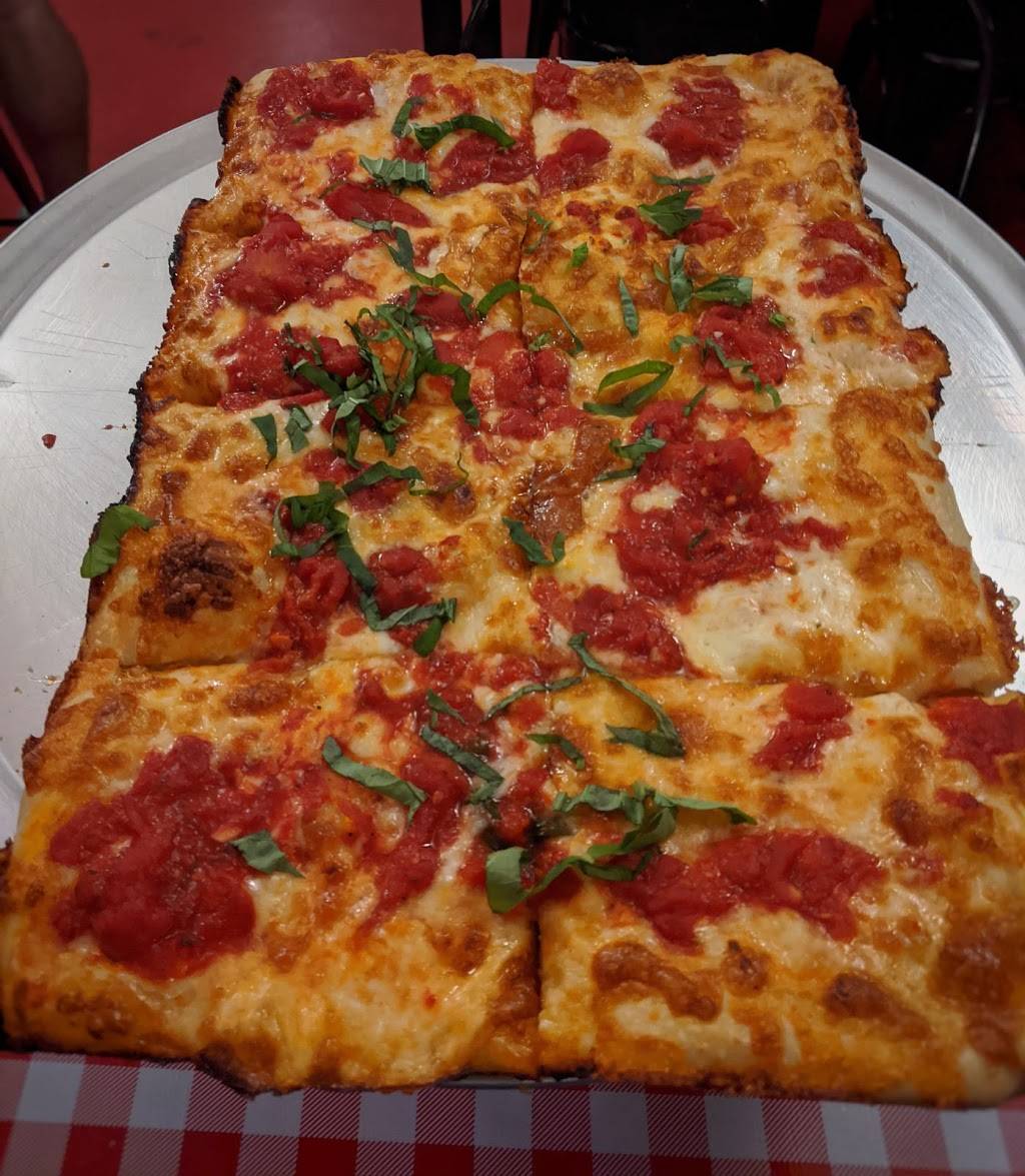 Prime Pizza | restaurant | 603 N Hollywood Way, Burbank, CA 91505, USA | 8187365120 OR +1 818-736-5120