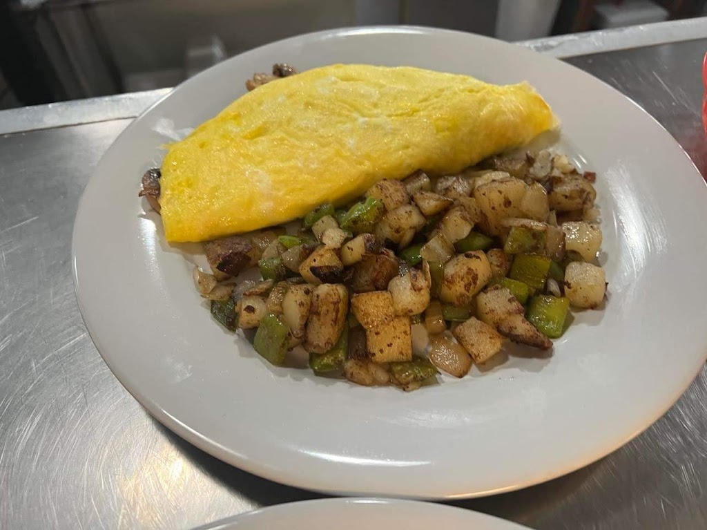 The Black Bull | restaurant | 2506 Village Green Pl, Champaign, IL 61822, USA | 2175304187 OR +1 217-530-4187