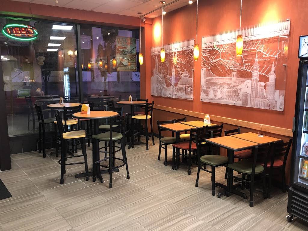 Subway | restaurant | 2424 University Ave W, Windsor, ON N9B 1E9, Canada | 5199719777 OR +1 519-971-9777