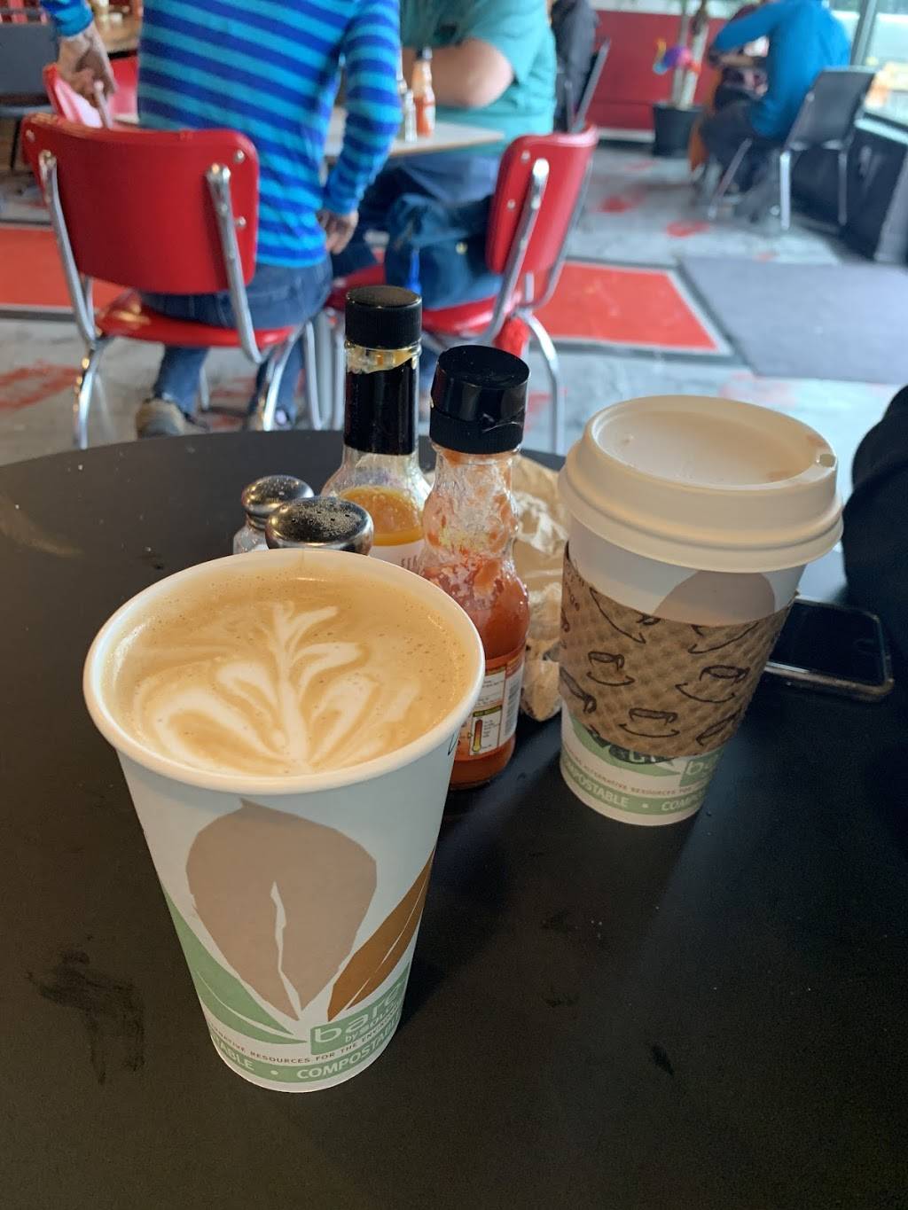 Biscuit Bitch | restaurant | 9602 16th Ave SW, Seattle, WA 98106, USA | 2066877886 OR +1 206-687-7886