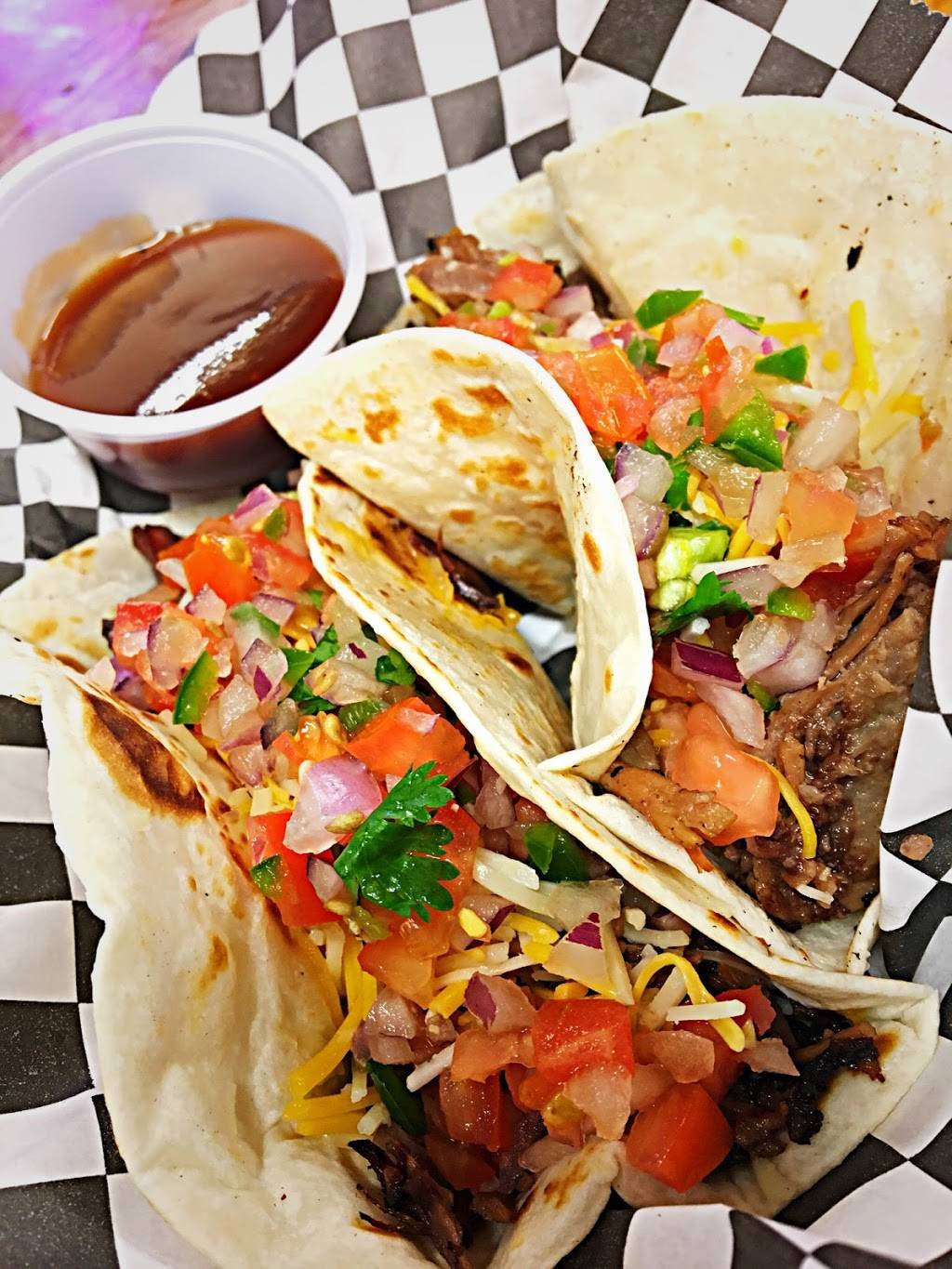 The BBQ Place | restaurant | 108 W Railroad St, El Campo, TX 77437, USA | 8324991517 OR +1 832-499-1517