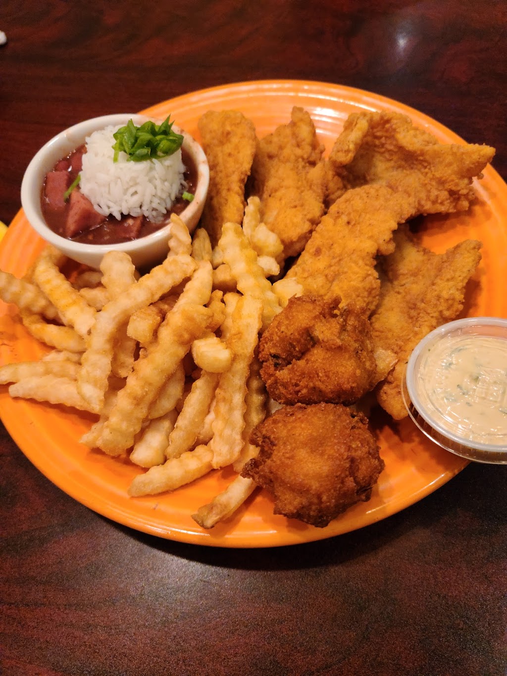 Dees Hang Out | restaurant | 529 N Richard Jackson Blvd, Panama City Beach, FL 32407, USA | 8502494264 OR +1 850-249-4264