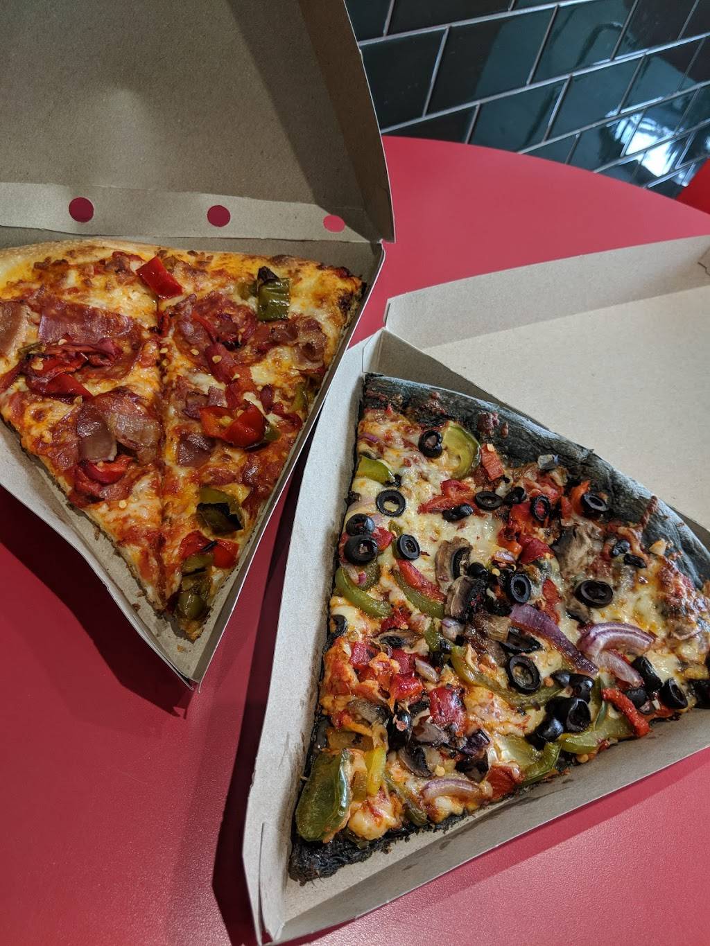 Pizza Nova | meal delivery | 1700 King Rd, King City, ON L7B 0N1, Canada | 4164390000 OR +1 416-439-0000