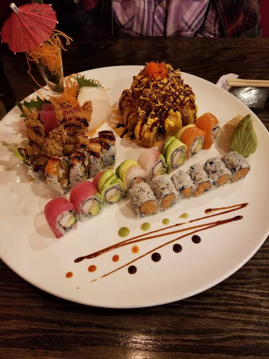 Harusaki | restaurant | 1449 University Dr # H, Burlington, NC 27215, USA | 3365868686 OR +1 336-586-8686