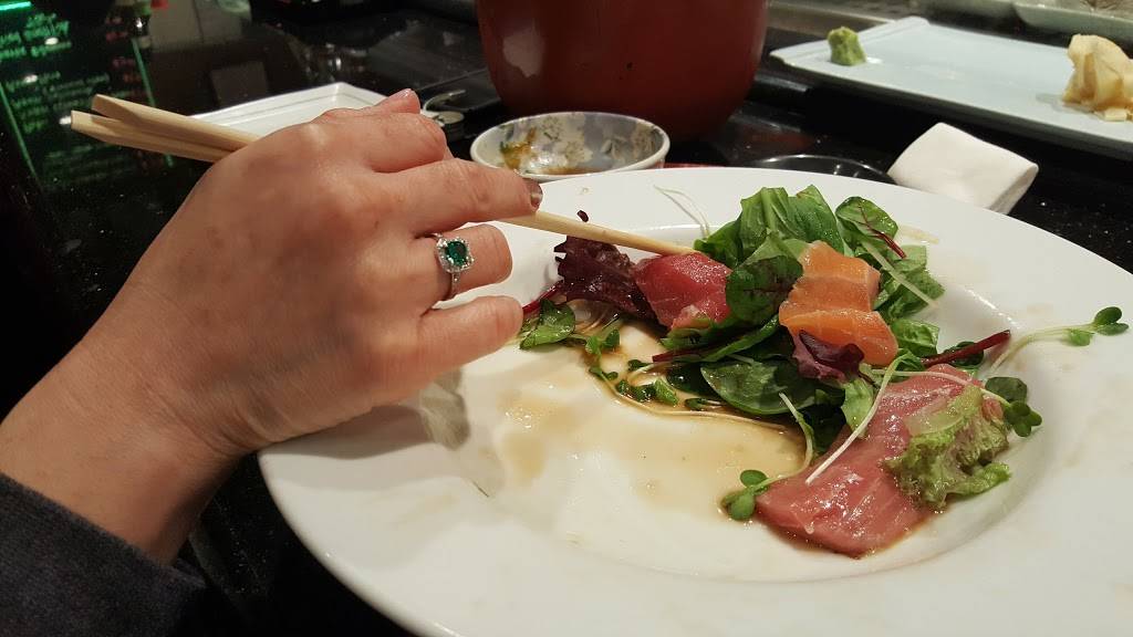 Yosuke Sushi | restaurant | 136 S Fairmont Blvd, Anaheim, CA 92808, USA | 7149214002 OR +1 714-921-4002