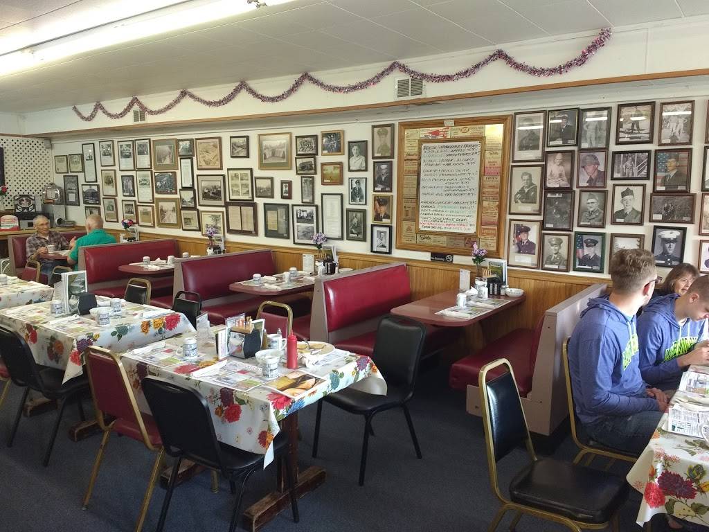 Trailside Restaurant | restaurant | 4723 1st St, New Era, MI 49446, USA | 2318616446 OR +1 231-861-6446