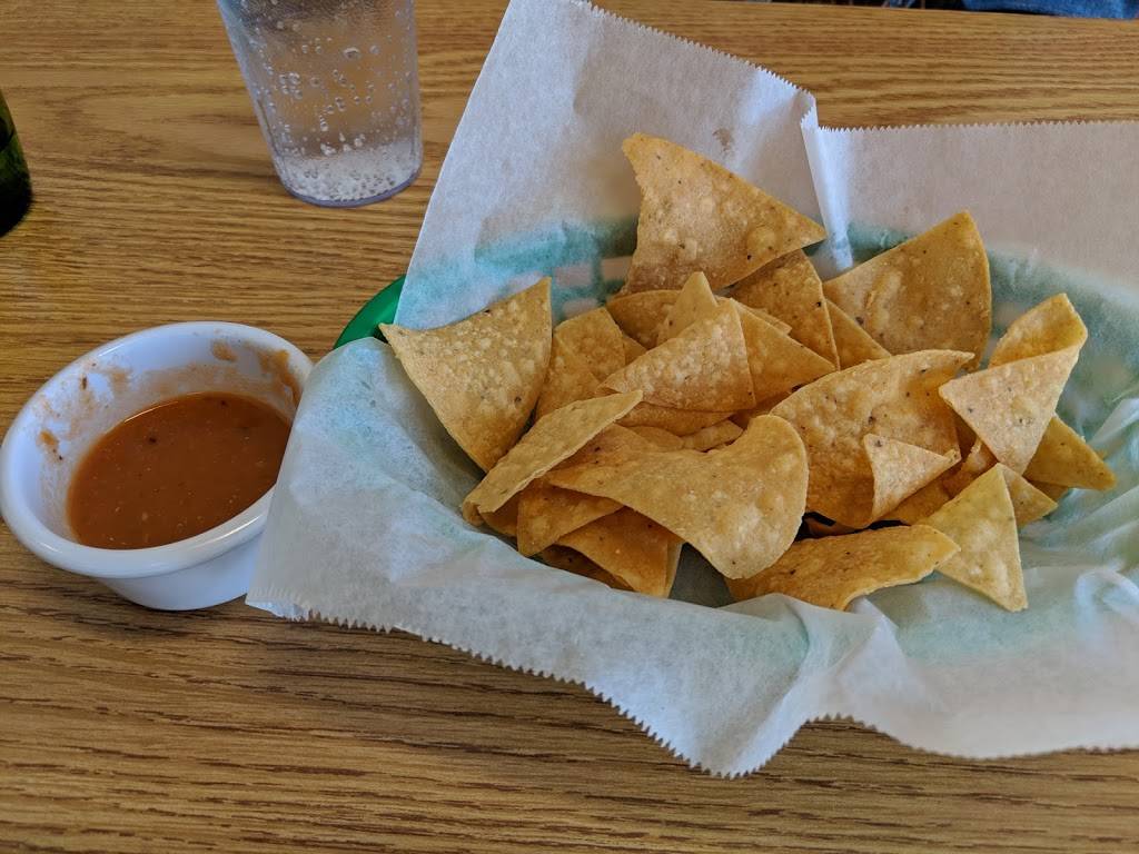 Mariscos El Paradero | restaurant | 9251 Alondra Blvd, Bellflower, CA 90706, USA | 5622195121 OR +1 562-219-5121