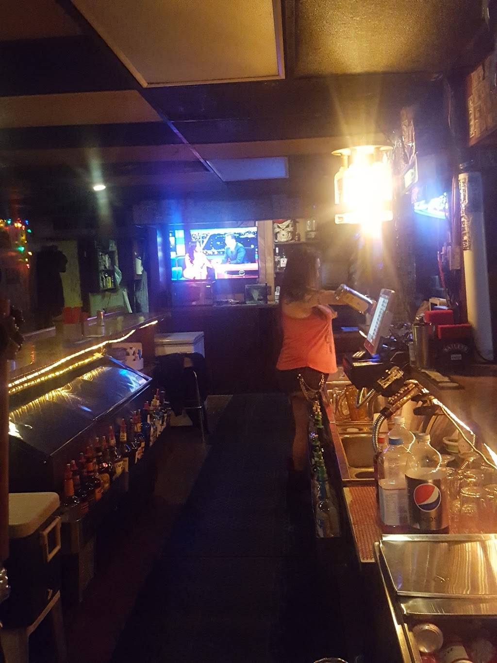 My Brothers Place | restaurant | 2546, 7508 N Main St, Dayton, OH 45415, USA | 9372744411 OR +1 937-274-4411