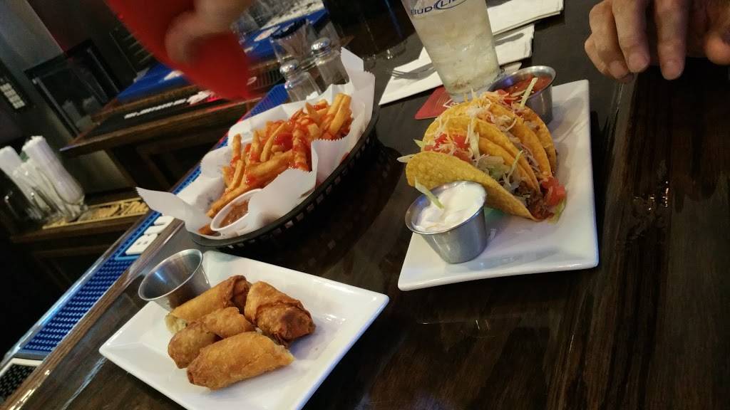 The Corner Bar & Grill | restaurant | 523 Delaware Ave, Kingston, NY 12401, USA | 8453382759 OR +1 845-338-2759