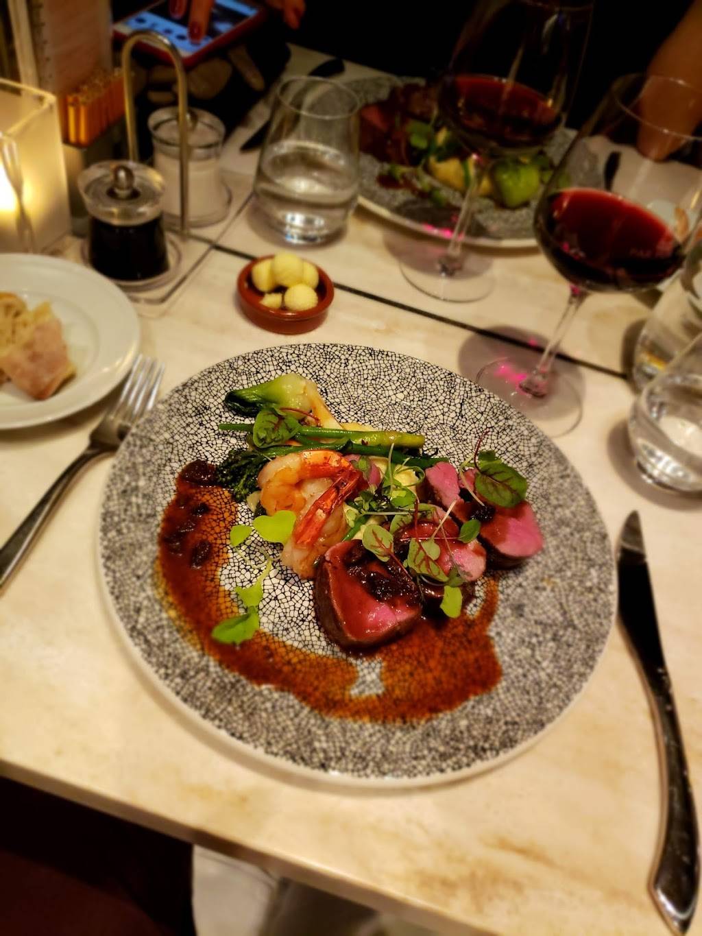 Pavillon 67, buffet gourmand | restaurant | 1 Avenue du Casino, Montréal, QC H3C 4W7, Canada | 5143922746 OR +1 514-392-2746