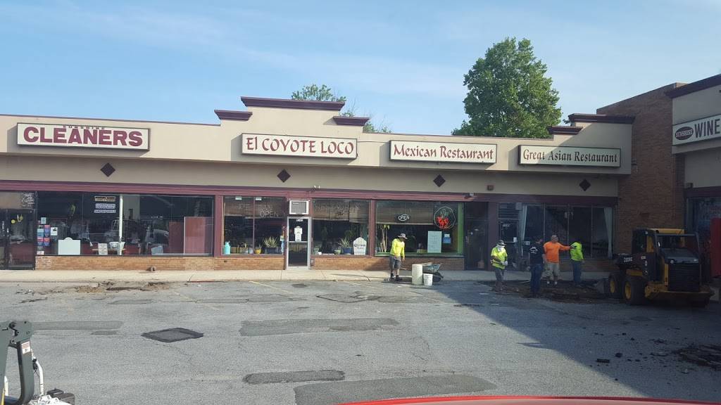 El Coyote Loco | restaurant | 3545 Merrick Rd, Seaford, NY 11783, USA | 5167859087 OR +1 516-785-9087