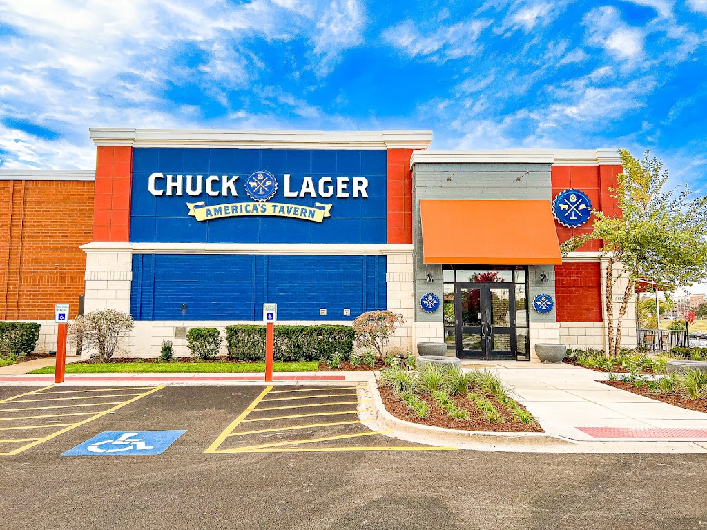 Chuck Lager Americas Tavern | restaurant | 14035 South La Grange Road, Orland Park, IL 60462, USA | 3125094041 OR +1 312-509-4041