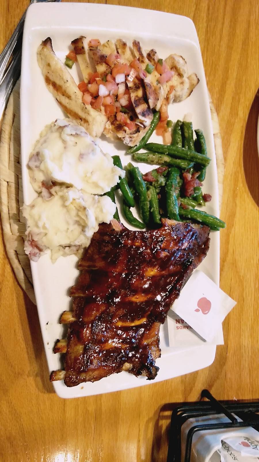 Applebees Grill + Bar | restaurant | 5055 J Turner Butler Blvd, Jacksonville, FL 32216, USA | 9042966895 OR +1 904-296-6895