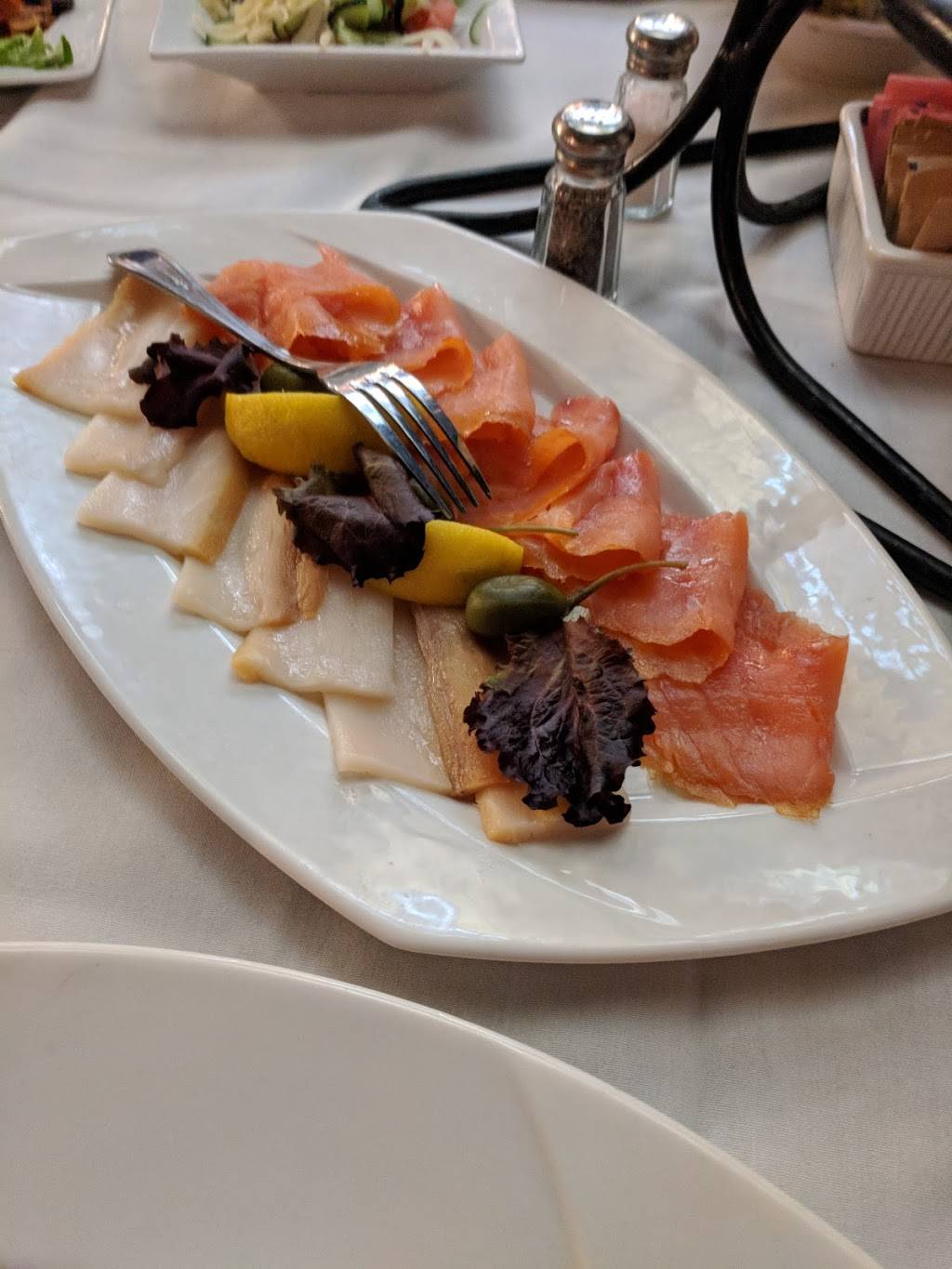 Restaurant Europa | restaurant | 30519 Pinetree Rd, Pepper Pike, OH 44124, USA | 2165911273 OR +1 216-591-1273