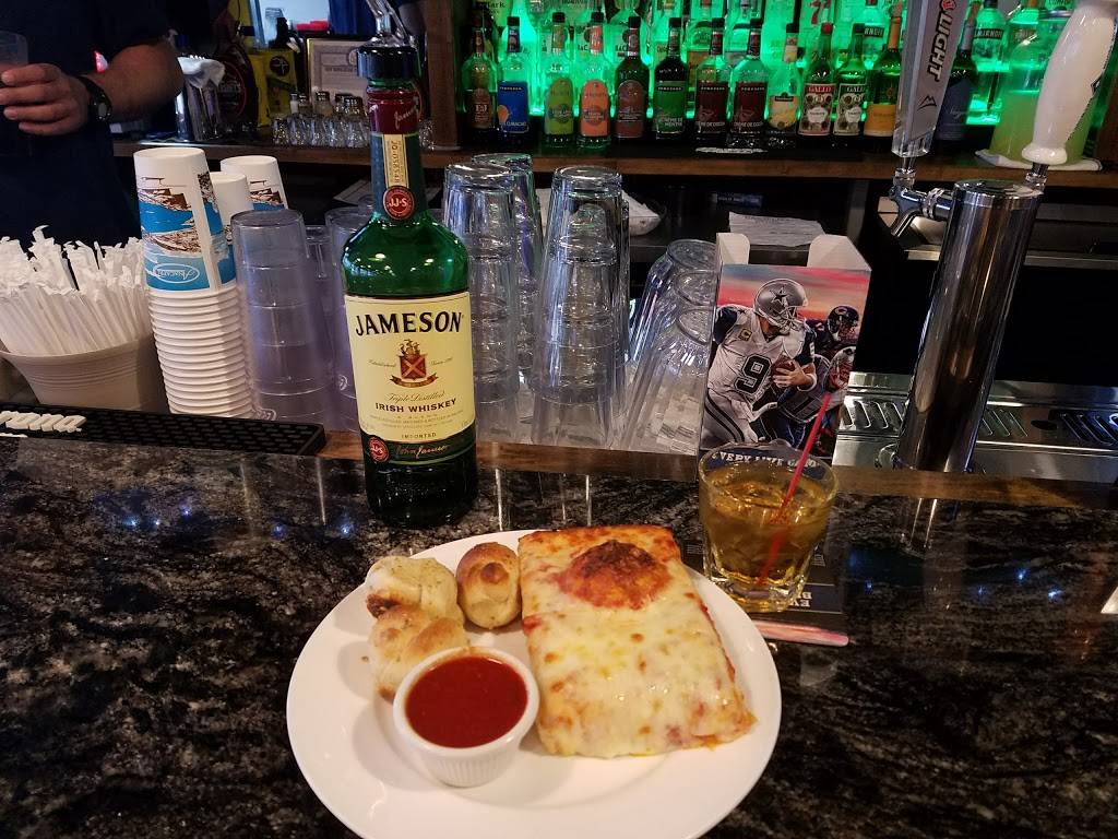 Rookies | restaurant | 27 N Main St, Florida, NY 10921, USA | 8456514844 OR +1 845-651-4844