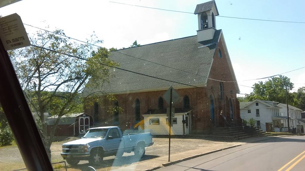 Station House | restaurant | 44 Montgomery St, Montgomery, PA 17752, USA | 5705472283 OR +1 570-547-2283