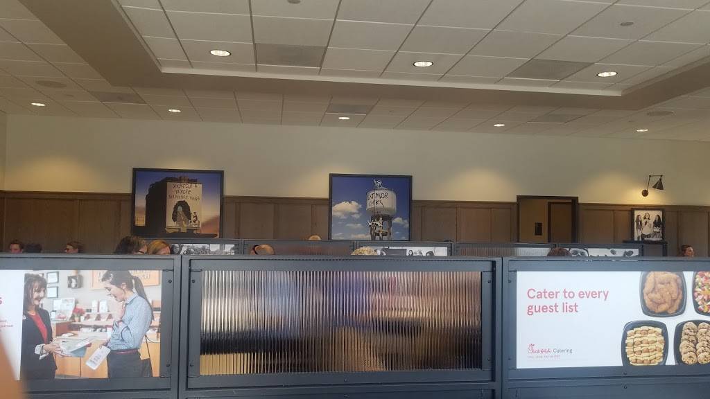 Chick-fil-A | restaurant | 2710 S Colorado Blvd, Denver, CO 80222, USA | 3037574320 OR +1 303-757-4320