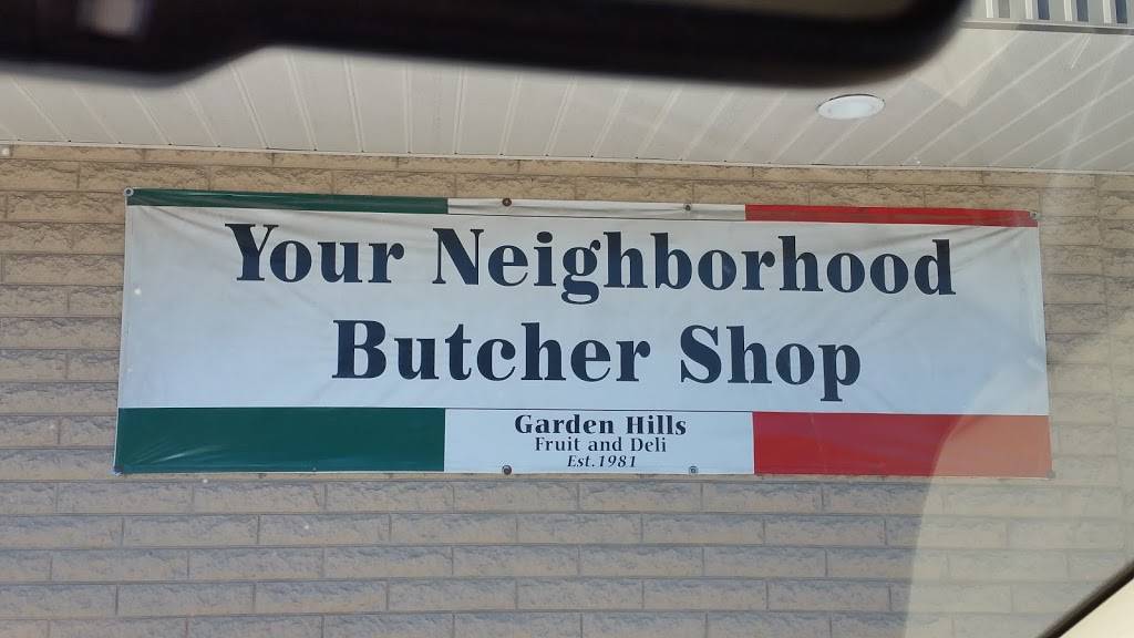 Garden Hills Fruit & Deli | restaurant | 763 Oaklawn Ave, Cranston, RI 02920, USA | 4019449711 OR +1 401-944-9711