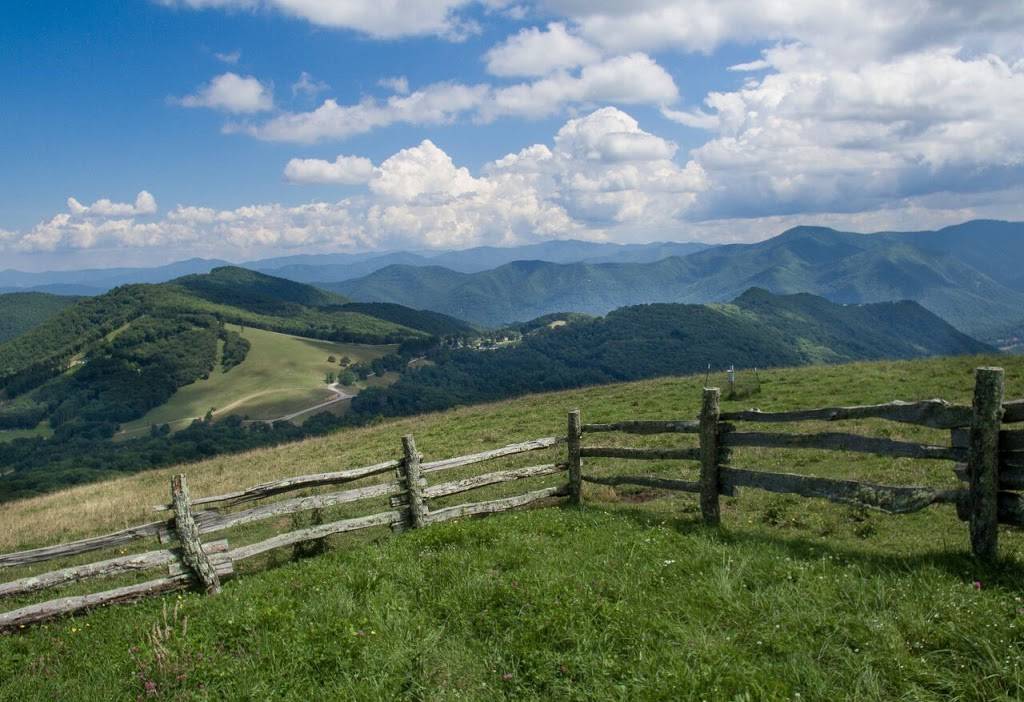 Cataloochee Ranch | restaurant | 119 Ranch Dr, Maggie Valley, NC 28751, USA | 8289261401 OR +1 828-926-1401