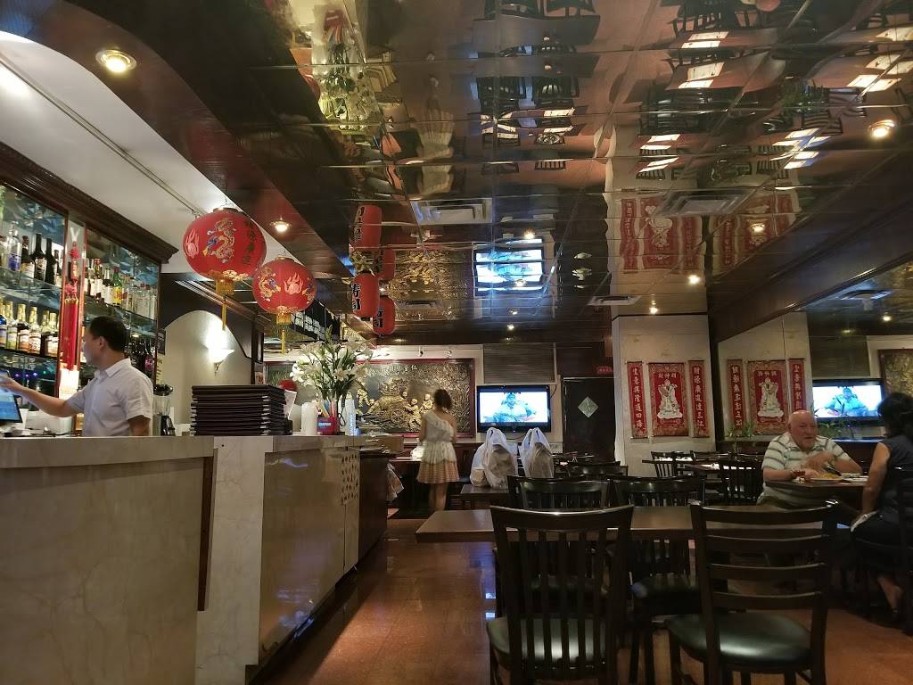 Mr Qs | restaurant | 2115 Williamsbridge Rd, Bronx, NY 10461, USA | 7188232424 OR +1 718-823-2424