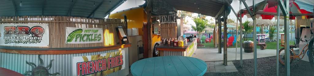 Smokeys | restaurant | 6527 Maddox Blvd, Chincoteague, VA 23336, USA | 7573366425 OR +1 757-336-6425