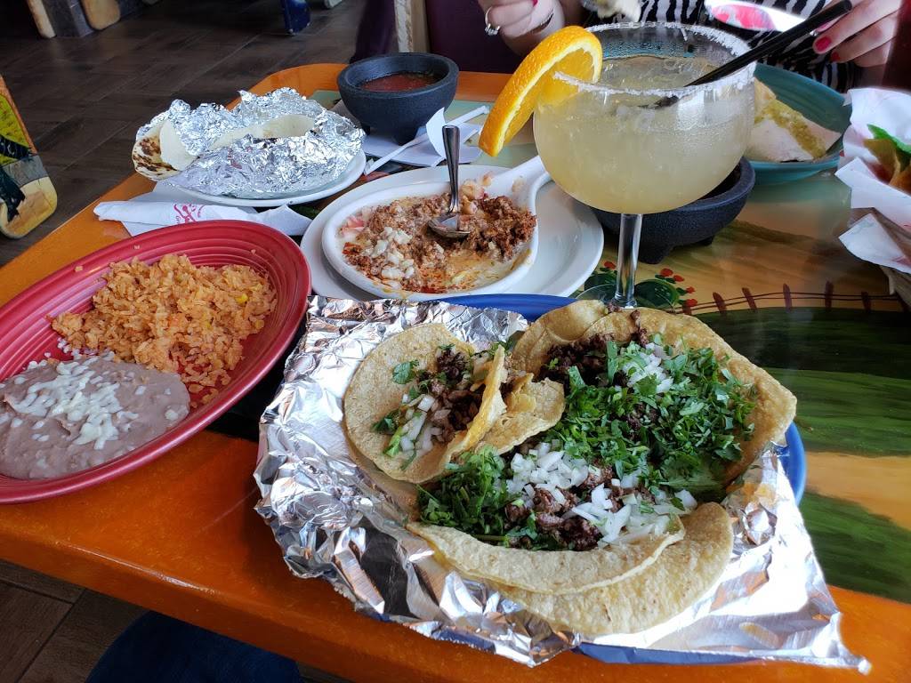 El Rancho | restaurant | 12659 Riley St, Holland, MI 49424, USA | 6167869505 OR +1 616-786-9505