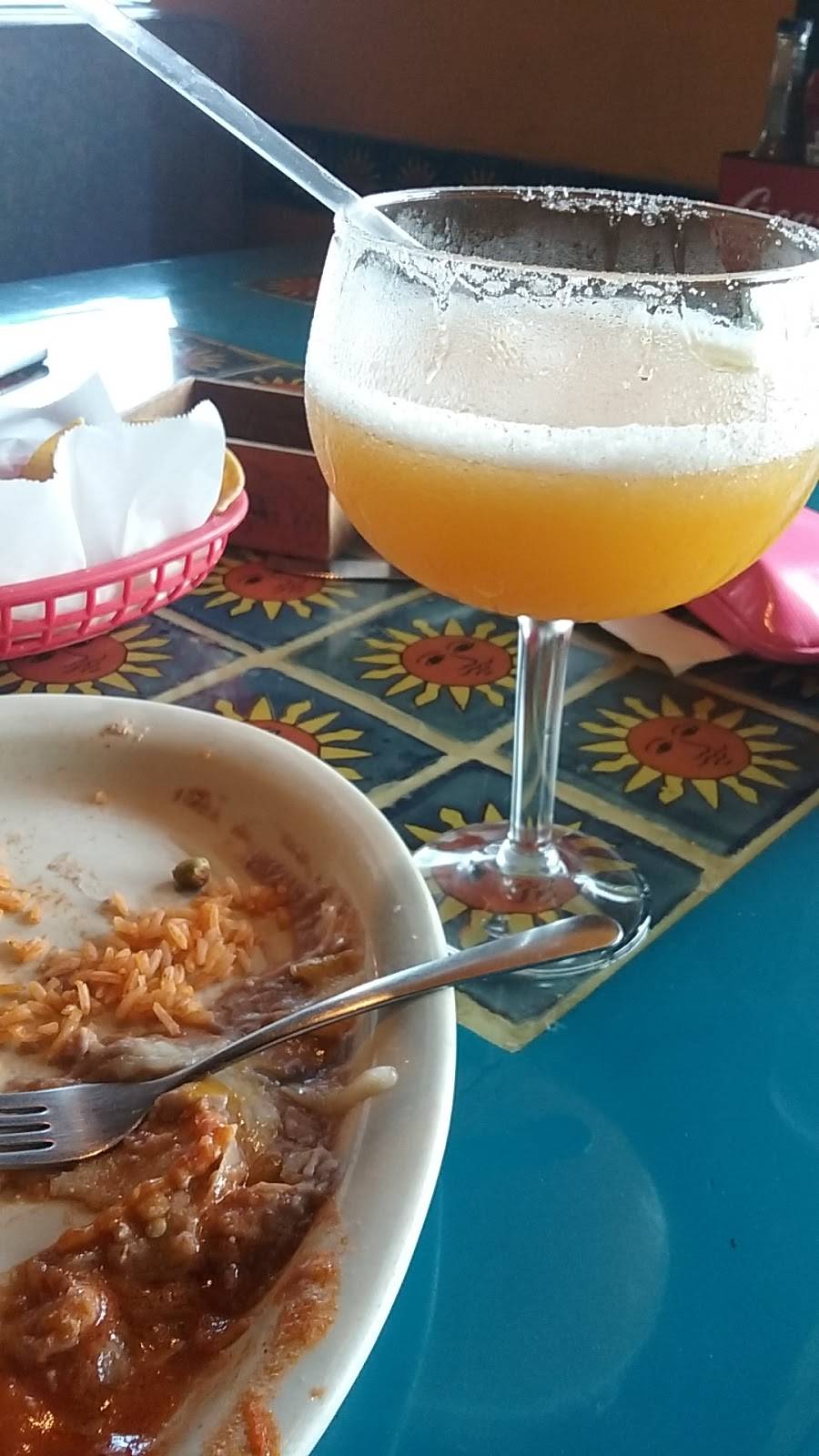 El Azteca | restaurant | N474 Eisenhower Dr, Appleton, WI 54915, USA | 9208306605 OR +1 920-830-6605