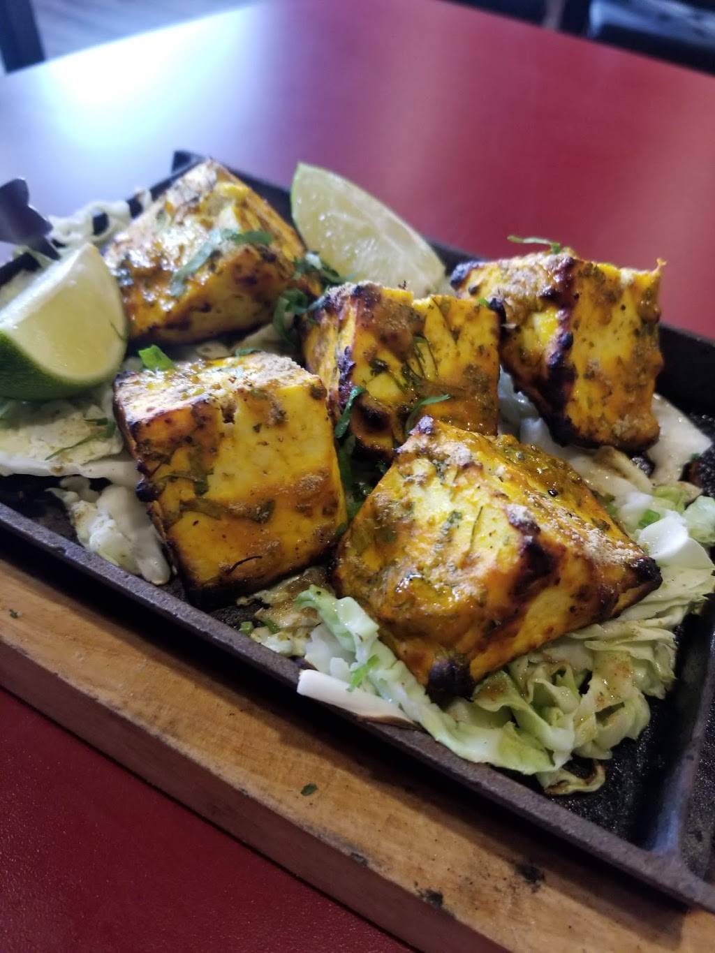 Spice Vault | restaurant | 13 Main St S, Newmarket, ON L3Y 3Y1, Canada | 9052358283 OR +1 905-235-8283