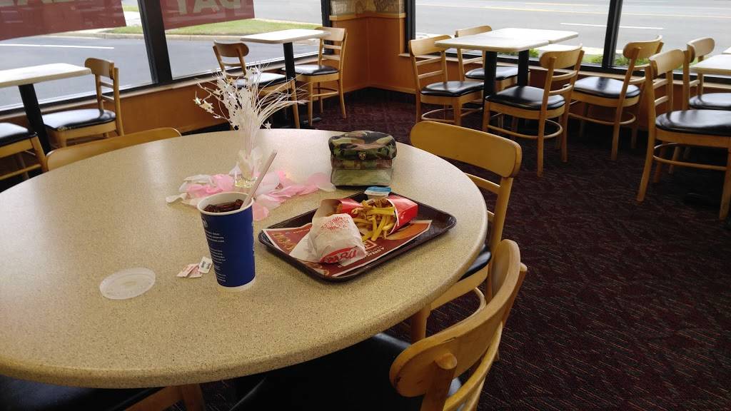 Wendys | restaurant | 172 E Belt Blvd, Richmond, VA 23224, USA | 8042300824 OR +1 804-230-0824