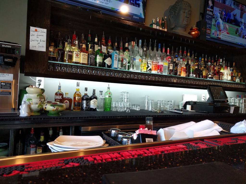 Fengs Asian Cuisine | restaurant | 963 Main St, Wakefield, MA 01880, USA | 7815870083 OR +1 781-587-0083