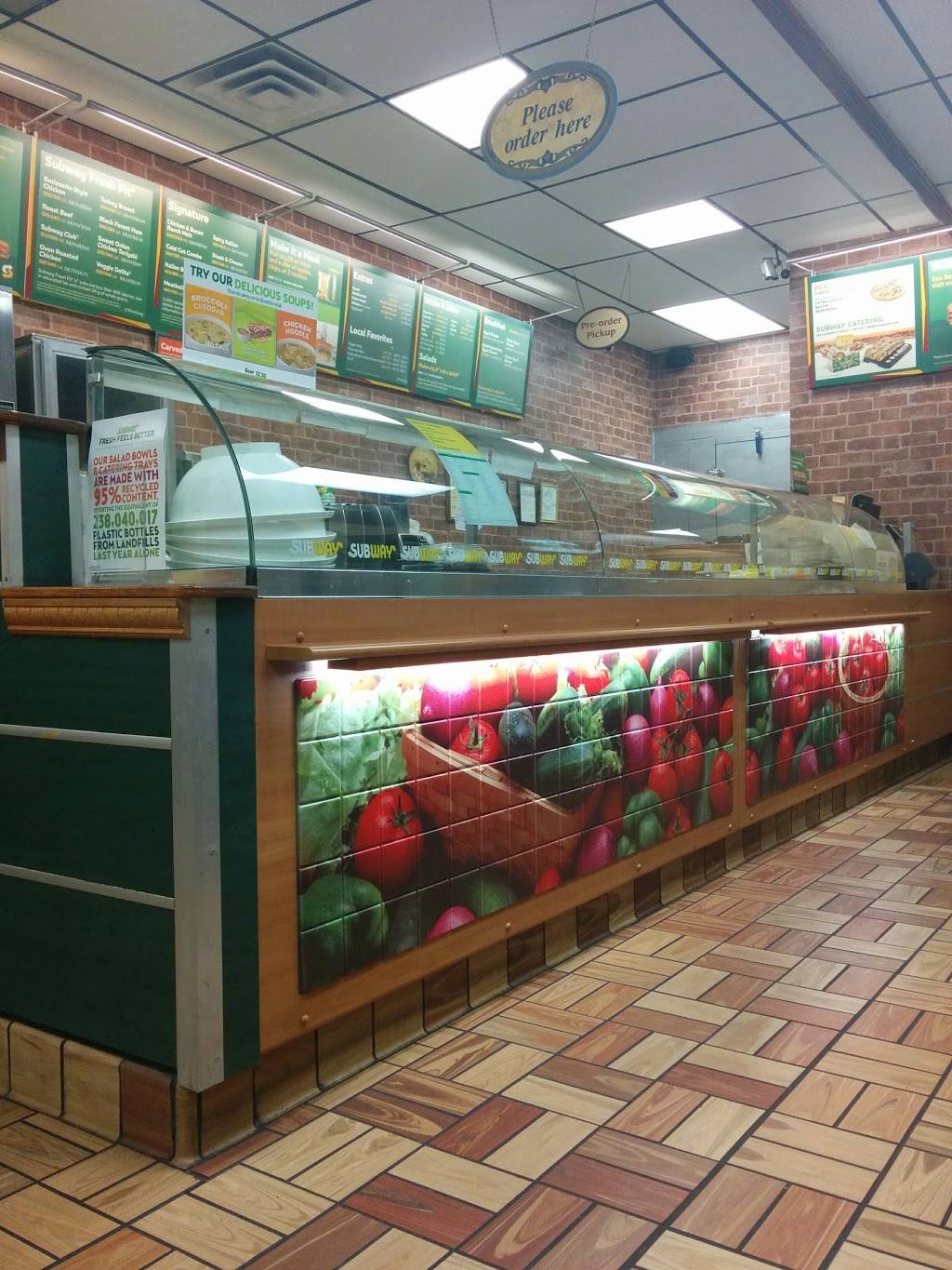 Subway | restaurant | 1606 S Cherry Ln, Fort Worth, TX 76108, USA | 8173673736 OR +1 817-367-3736