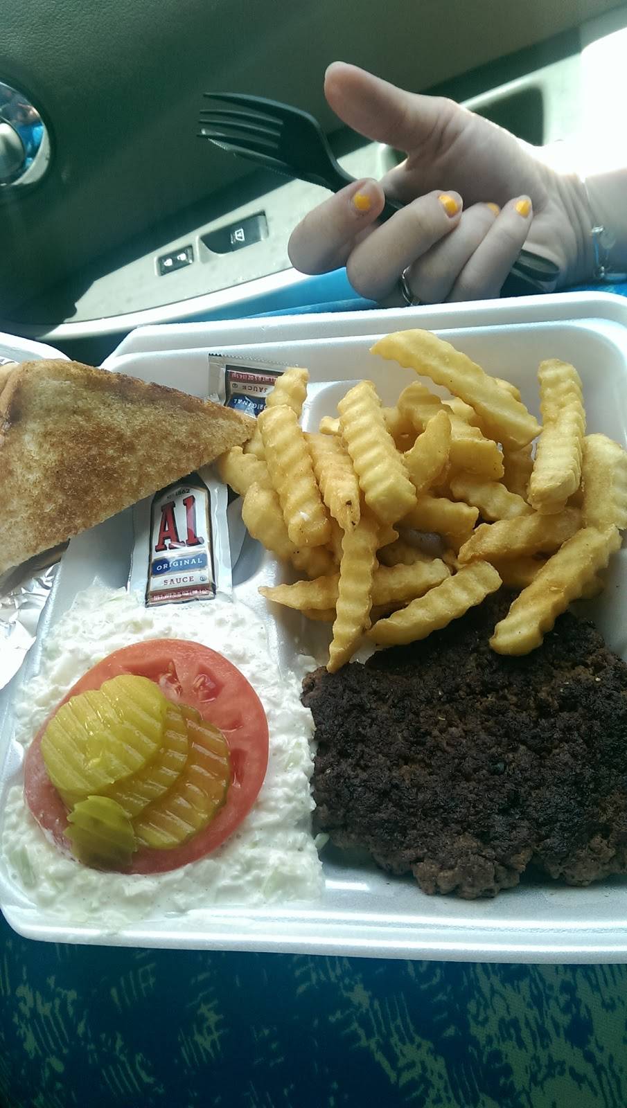 Blackwoods Drive-In | restaurant | 201 York Rd, Kings Mountain, NC 28086, USA | 7047308899 OR +1 704-730-8899