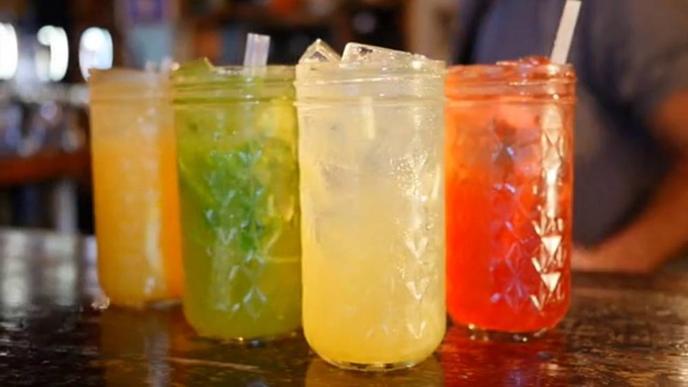 Fonda Rosita y hijos | restaurant | 9 N H St, Lake Worth, FL 33460, USA | 5612558588 OR +1 561-255-8588