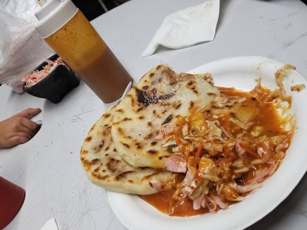 Pupuseria La Molienda | restaurant | 345 W Foothill Blvd, Rialto, CA 92376, USA | 9098751680 OR +1 909-875-1680