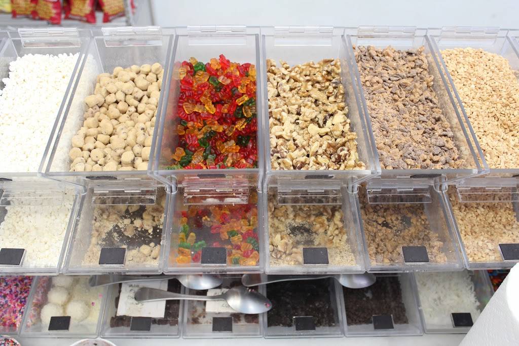 Heladeria Miami Beach | restaurant | 6993 Collins Ave, Miami Beach, FL 33141, USA | 3058650010 OR +1 305-865-0010