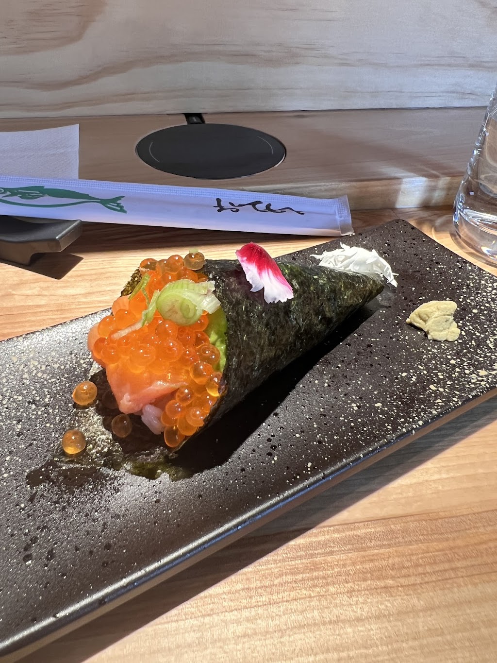 Hikari Sushi & Omakase | restaurant | 110 F St suite A, Davis, CA 95616, USA | 5305644356 OR +1 530-564-4356