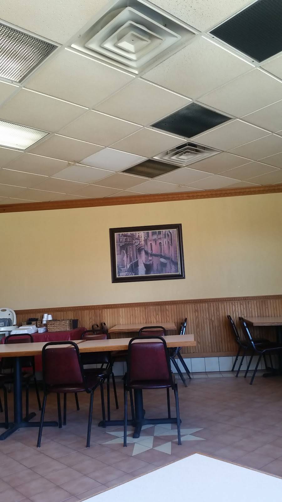 Infusinos Pizzeria | restaurant | 3301 Washington Ave, Racine, WI 53405, USA | 2626342727 OR +1 262-634-2727