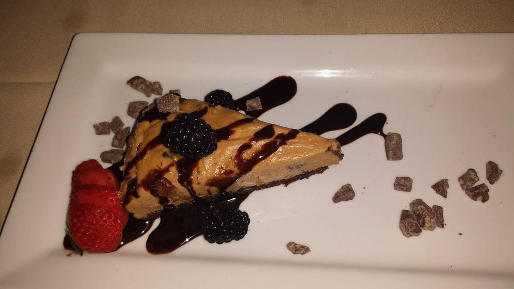 Wise Guys Lounge and Grill | restaurant | 1008 N Main St, Akron, OH 44310, USA | 3309223006 OR +1 330-922-3006