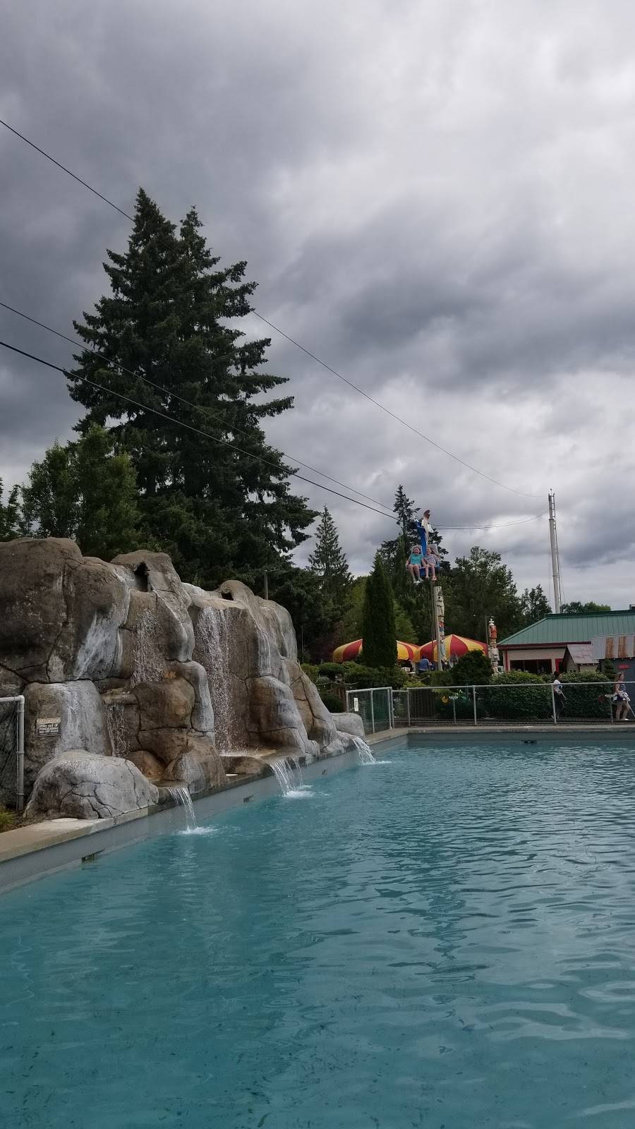 Bullwinkles Entertainment | restaurant | 29111 Town Center Loop W, Wilsonville, OR 97070, USA | 5036855000 OR +1 503-685-5000